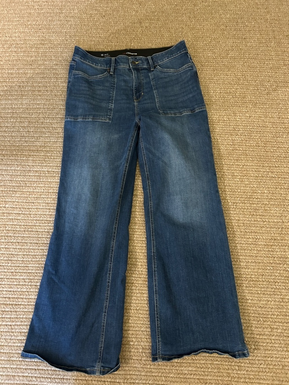 Wide leg Jean size 10, Liz Claiborne